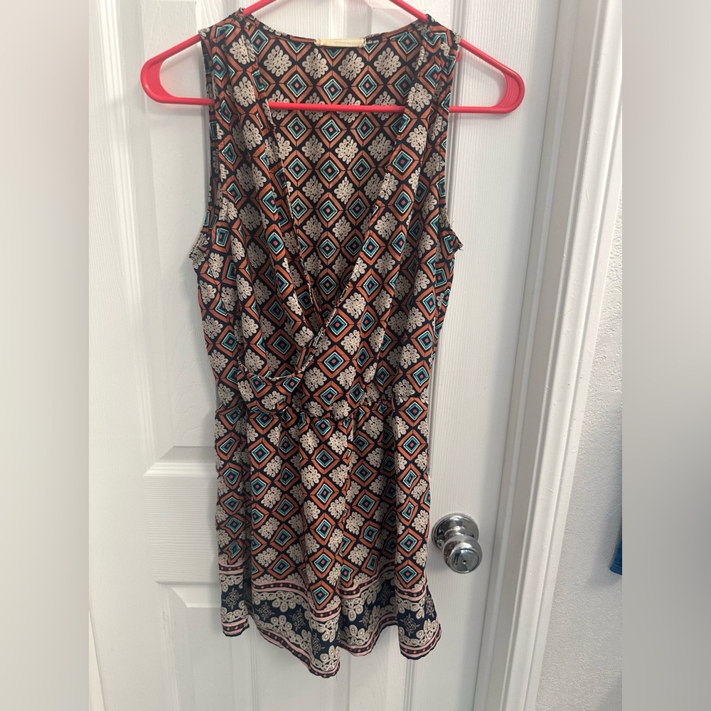 Geometric Patterned Sleeveless Dress